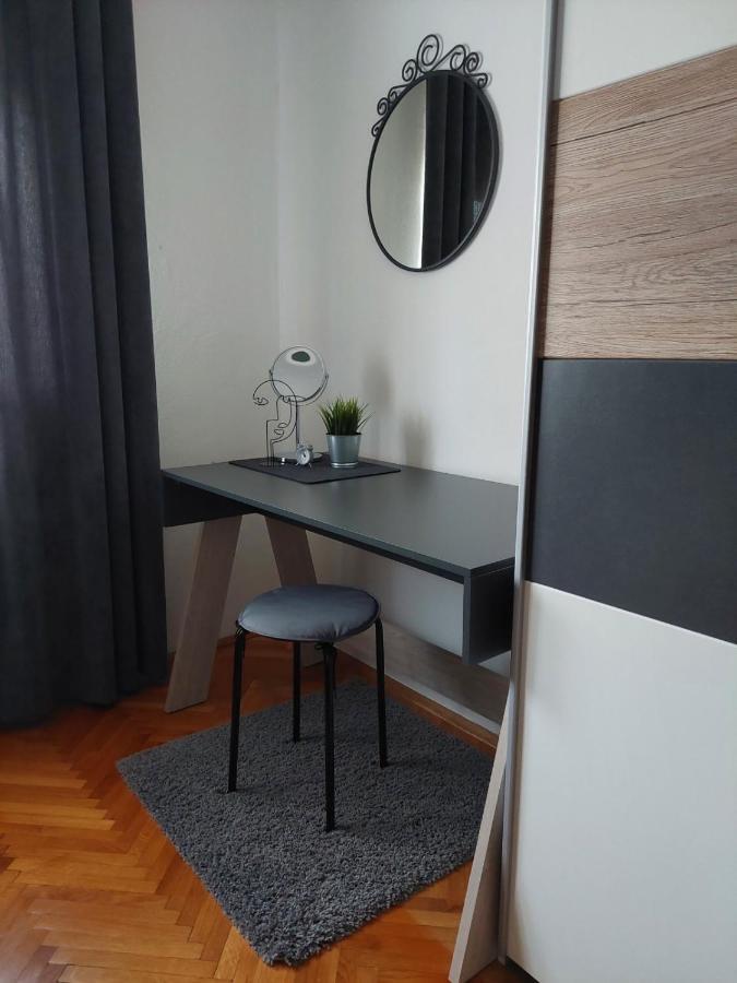 Апартаменти Apartman Hana Dreznik Grad Екстер'єр фото