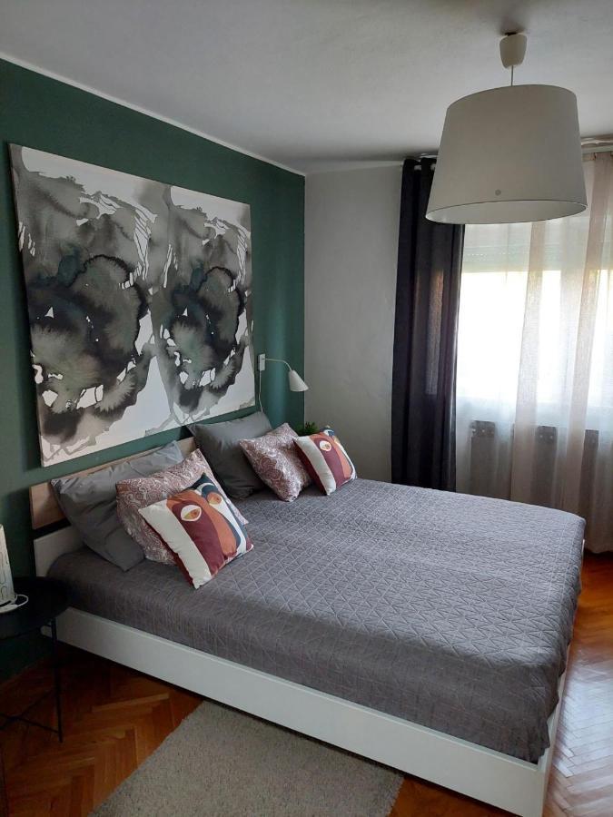 Апартаменти Apartman Hana Dreznik Grad Екстер'єр фото