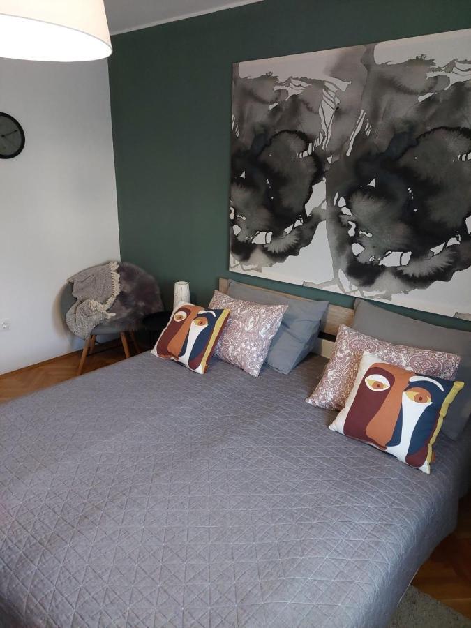 Апартаменти Apartman Hana Dreznik Grad Екстер'єр фото